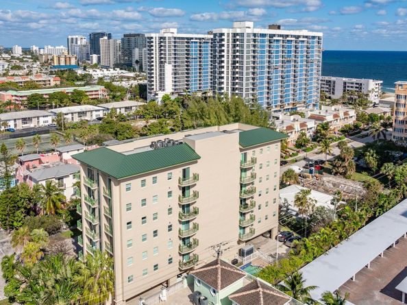 3210 NE 5TH St 202, Pompano Beach FL 33062