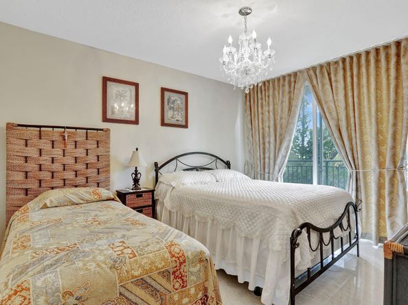 3210 NE 5TH St 202, Pompano Beach FL 33062