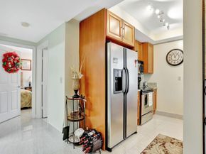 3210 NE 5TH St 202, Pompano Beach FL 33062