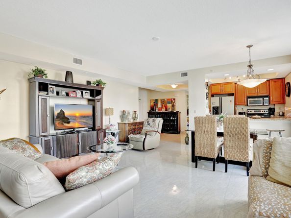 3210 NE 5TH St 202, Pompano Beach FL 33062