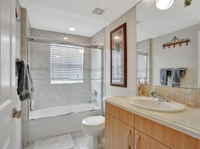 3210 NE 5TH St 202, Pompano Beach FL 33062