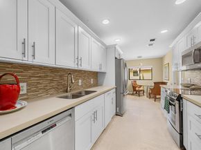 6720 Versailles Court, Lake Worth FL 33467