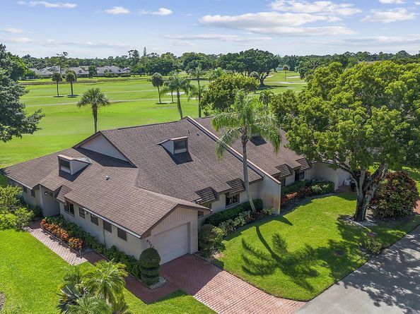 6720 Versailles Court, Lake Worth FL 33467