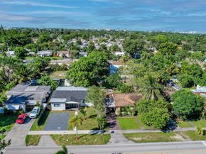 2633 Taft St, Hollywood FL 33020
