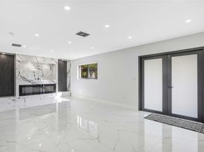 2633 Taft St, Hollywood FL 33020