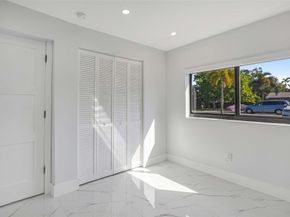 2633 Taft St, Hollywood FL 33020