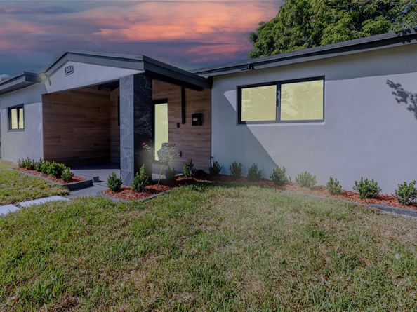 2633 Taft St, Hollywood FL 33020