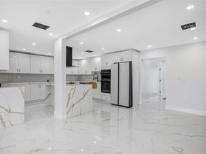 2633 Taft St, Hollywood FL 33020