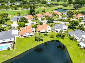 35 Woods Lane, Boynton Beach FL 33436