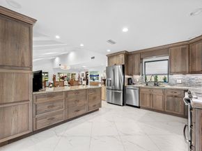 35 Woods Lane, Boynton Beach FL 33436