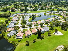35 Woods Lane, Boynton Beach FL 33436