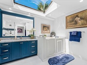 35 Woods Lane, Boynton Beach FL 33436