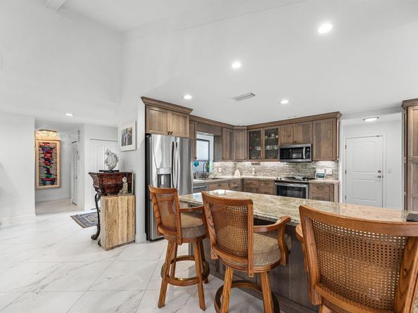 35 Woods Lane, Boynton Beach FL 33436