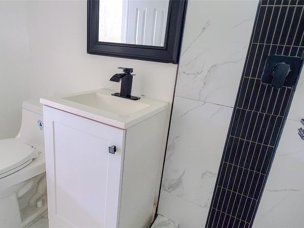 1390-1392 NW 29th Ter, Miami FL 33142