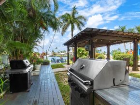 3233 NE 34th St 1207, Fort Lauderdale FL 33308