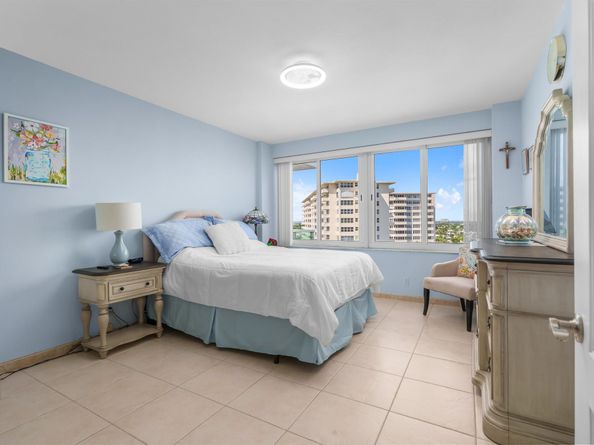 3233 NE 34th St 1207, Fort Lauderdale FL 33308