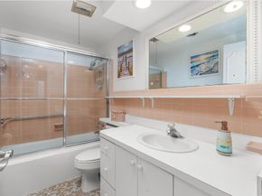 3233 NE 34th St 1207, Fort Lauderdale FL 33308
