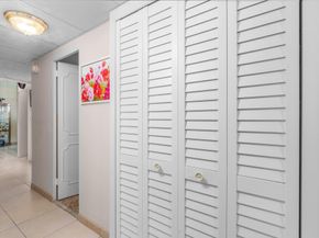 3233 NE 34th St 1207, Fort Lauderdale FL 33308