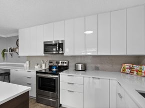 411 4th Terrace, Palm Beach Gardens FL 33418