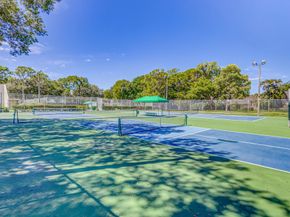 411 4th Terrace, Palm Beach Gardens FL 33418