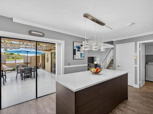 411 4th Terrace, Palm Beach Gardens FL 33418