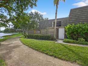 411 4th Terrace, Palm Beach Gardens FL 33418