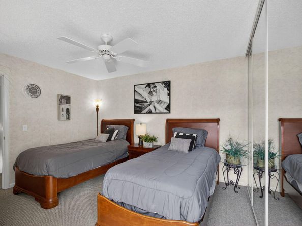 411 4th Terrace, Palm Beach Gardens FL 33418