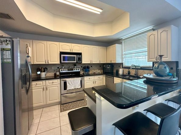 11964 SW 81st Ln 11964, Miami FL 33183