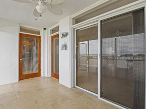 109 Paradise Harbour Boulevard 514, North Palm Beach FL 33408