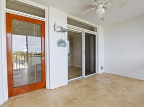 109 Paradise Harbour Boulevard 514, North Palm Beach FL 33408