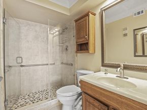 109 Paradise Harbour Boulevard 514, North Palm Beach FL 33408