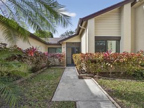 160 Ramblewood Circle, Royal Palm Beach FL 33411