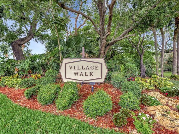 160 Ramblewood Circle, Royal Palm Beach FL 33411