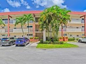 9511 N Hollybrook Lake Dr 207, Pembroke Pines FL 33025