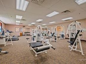 9511 N Hollybrook Lake Dr 207, Pembroke Pines FL 33025