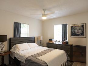 140 NW 46th St, Oakland Park FL 33309