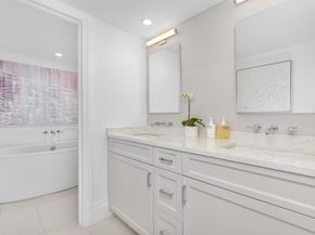 130 Sunrise Avenue 216, Palm Beach FL 33480