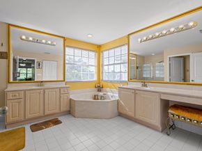 5033 Solar Point Drive, Greenacres FL 33463