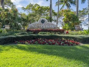 5033 Solar Point Drive, Greenacres FL 33463