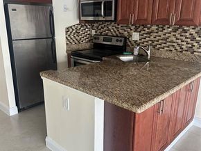 2900 NE 30TH St E2, Fort Lauderdale FL 33306