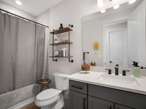 4445 Silverwood Ln S, Fort Lauderdale FL 33309