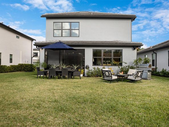 4445 Silverwood Ln S, Fort Lauderdale FL 33309