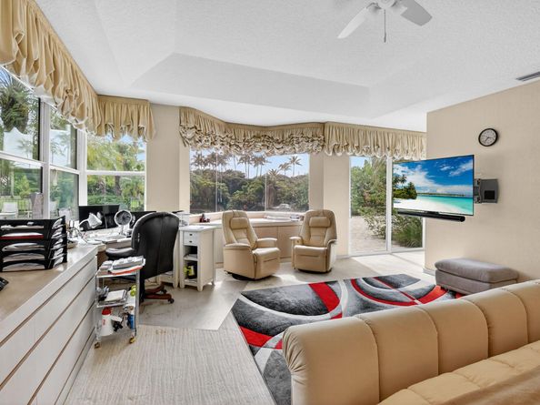16670 Senterra Drive, Delray Beach FL 33484