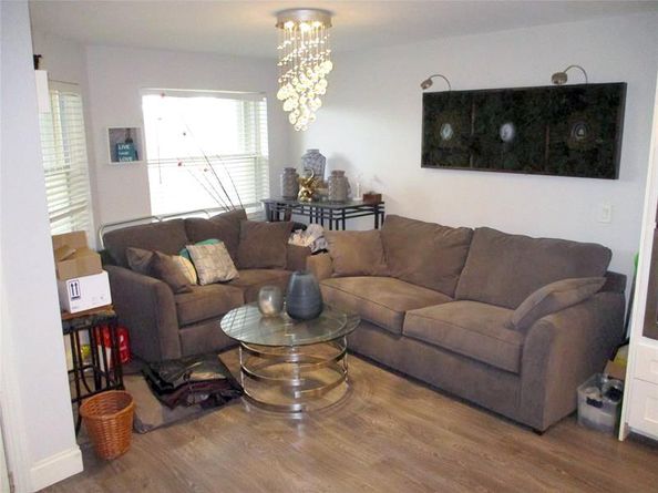 7361 Granville Dr 303, Tamarac FL 33321