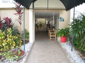 7361 Granville Dr 303, Tamarac FL 33321