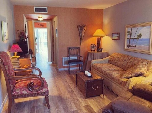 2880 Lake Osborne Drive 104, Lake Worth Beach FL 33461