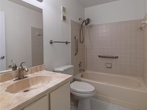 8307 Summerbreeze Ln, Boca Raton FL 33496