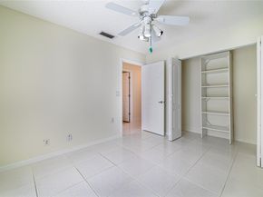 8307 Summerbreeze Ln, Boca Raton FL 33496