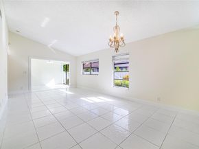 8307 Summerbreeze Ln, Boca Raton FL 33496