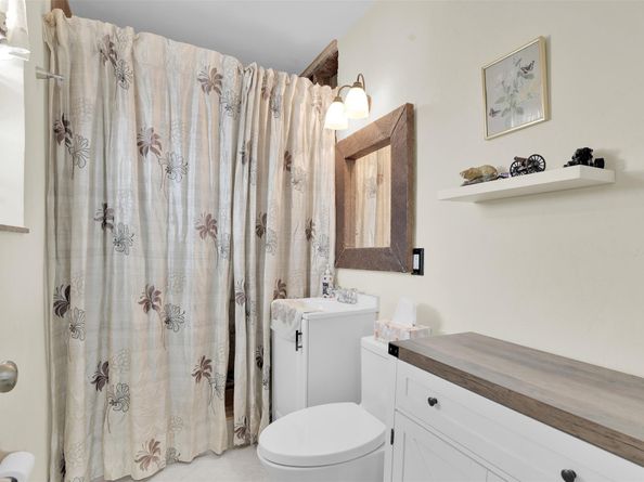 5221 NE 16th Ave, Pompano Beach FL 33064